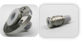 Raccord à sertir revêtus